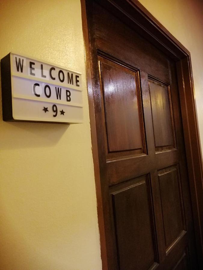 Cow B Homestay Semporna Extérieur photo